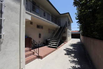 954-956 S Kingsley Dr in Los Angeles, CA - Foto de edificio - Building Photo