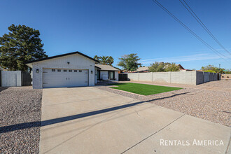 15836 N 63rd Ave in Glendale, AZ - Building Photo - Building Photo