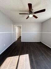 922 44th St in Lubbock, TX - Building Photo - Building Photo