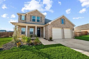 13533 Brisky Wy in Haslet, TX - Building Photo