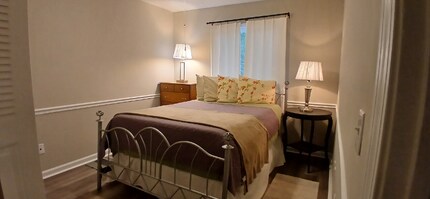700 S Cashua Dr in Florence, SC - Building Photo - Building Photo