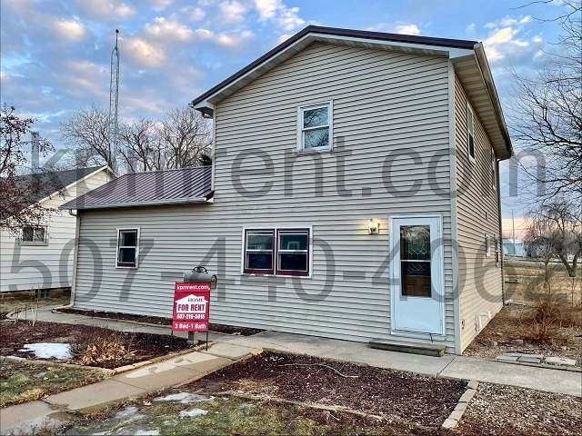 property at 502 Chestnut St