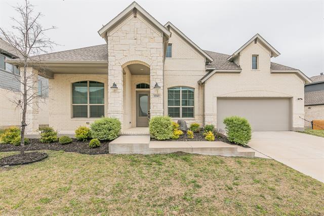 1710 Burney St in Mansfield, TX - Building Photo