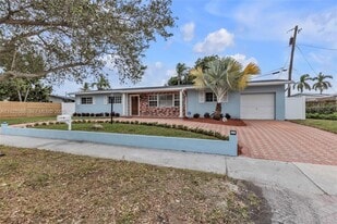 9400 SW 193rd Dr in Cutler Bay, FL - Building Photo