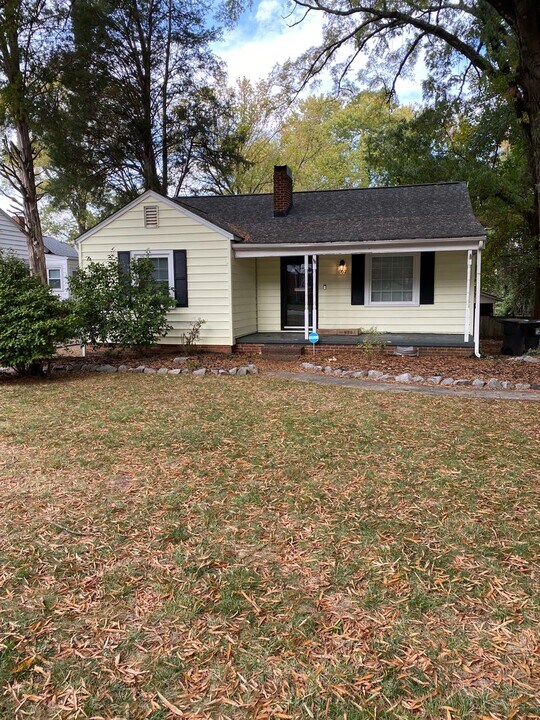 602 W Westwood Ave in High Point, NC - Building Photo