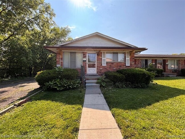 property at 4064 Agnes Ave