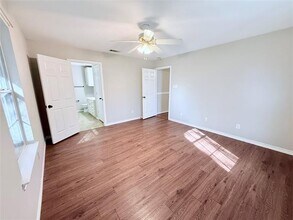 1402 S Montgomery St in Sherman, TX - Building Photo - Building Photo