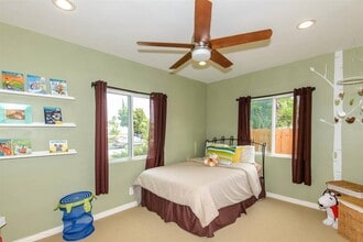 15219 Faysmith Ave in Gardena, CA - Foto de edificio - Building Photo