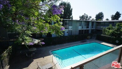 11133 Rose Ave in Los Angeles, CA - Building Photo - Building Photo