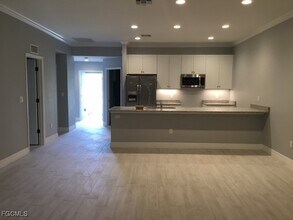 530 NE 25th Ave in Cape Coral, FL - Building Photo - Building Photo