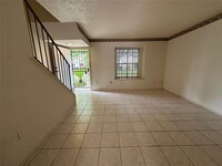 7310 Crownwest St in Houston, TX - Building Photo - Building Photo