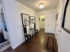 2301 Tredington Ct in Edmond, OK - Building Photo - Building Photo