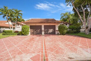 6099 Waldwick Cir in Delray Beach, FL - Building Photo