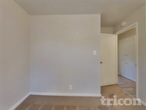 2340 Logan Way in Sparks, NV - Building Photo - Building Photo