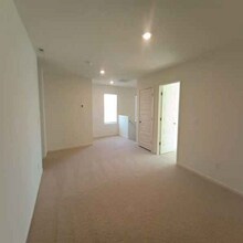 2068 Gadwall Dr in Alabaster, AL - Building Photo - Building Photo