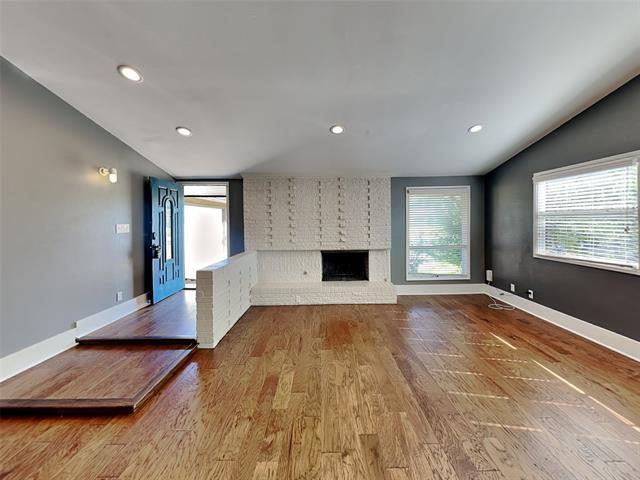 12043 High Meadow Dr in Dallas, TX - Building Photo - Building Photo