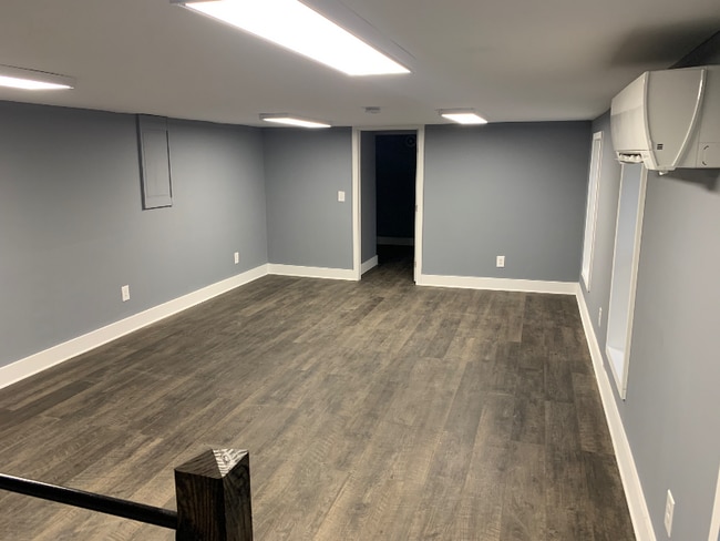 7 S Canal St in Greene, NY - Foto de edificio - Building Photo