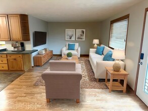 945 Harrington Ave in Sioux Falls, SD - Building Photo - Building Photo