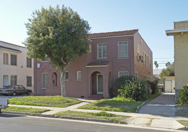 1405 S Bronson Ave in Los Angeles, CA - Foto de edificio - Building Photo