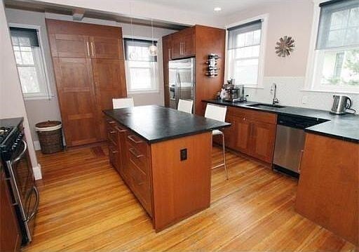 502 Huron Ave, Unit 1 in Cambridge, MA - Building Photo - Building Photo