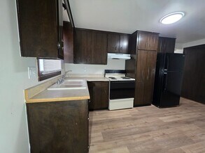 1213-1215-1215 S Erie St in De Pere, WI - Building Photo - Building Photo