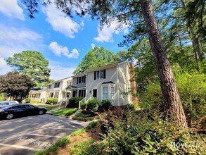 5622 Darrow Dr in Raleigh, NC - Building Photo - Building Photo