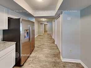 9212 Regents Park Dr in Tampa, FL - Building Photo - Building Photo