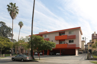 2060 S Hobart Blvd Apartamentos