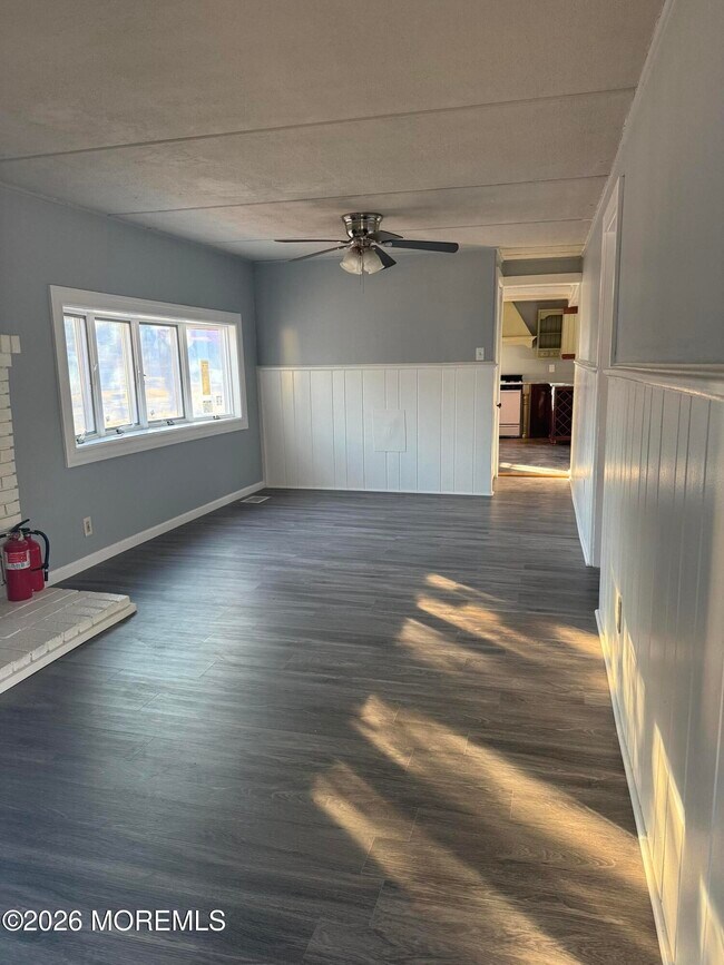 6 W Pleasant Grove Rd in Jackson Township, NJ - Building Photo - Building Photo