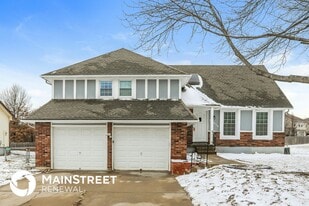 14916 W 65th St in Shawnee, KS - Building Photo