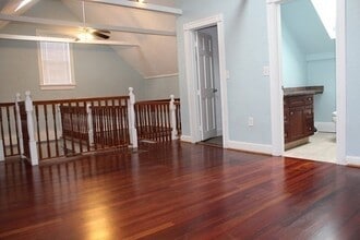 80 E Division St in Braintree, MA - Foto de edificio - Building Photo