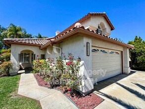25211 Corte Sombrero in Murrieta, CA - Building Photo - Building Photo