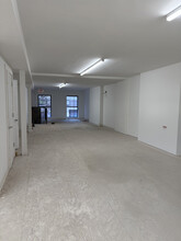 43 W Eighth St in New York, NY - Building Photo - Building Photo