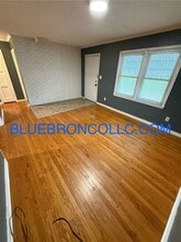 2301 E 79th St in Kansas City, MO - Building Photo - Building Photo