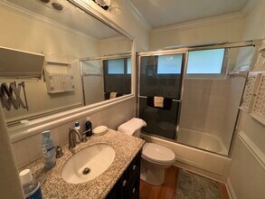 4920 NW 54th St in Tamarac, FL - Foto de edificio - Building Photo