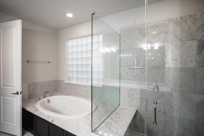 property at 5648 Larkin St