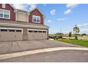 7291 Alvarado Ln N in Maple Grove, MN - Building Photo - Building Photo