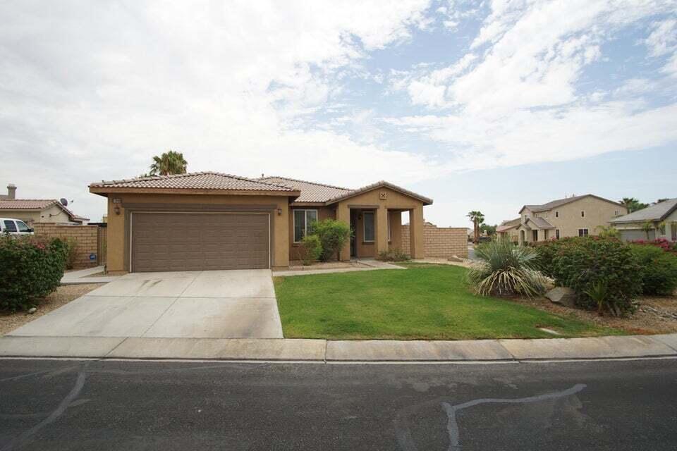 37648 Beeston Ct in Indio, CA - Building Photo