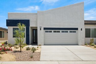 49121 Garland St in Indio, CA - Building Photo