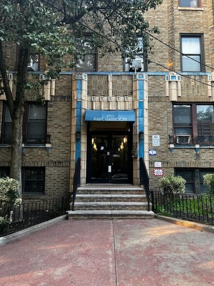 270 Harrison Ave, Unit 109 in Jersey City, NJ - Building Photo - Building Photo