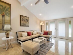 832 Green St in West Palm Beach, FL - Building Photo - Building Photo