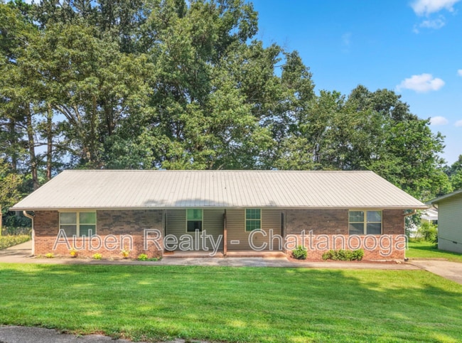 property at 405 Missionary Ave