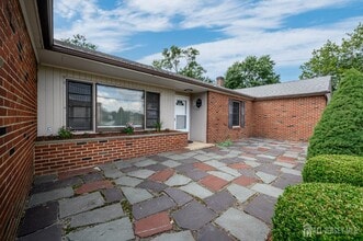 426 Elizabeth Ave in Franklin Township, NJ - Building Photo - Building Photo