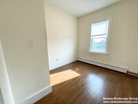 106 Buttonwood St photo'