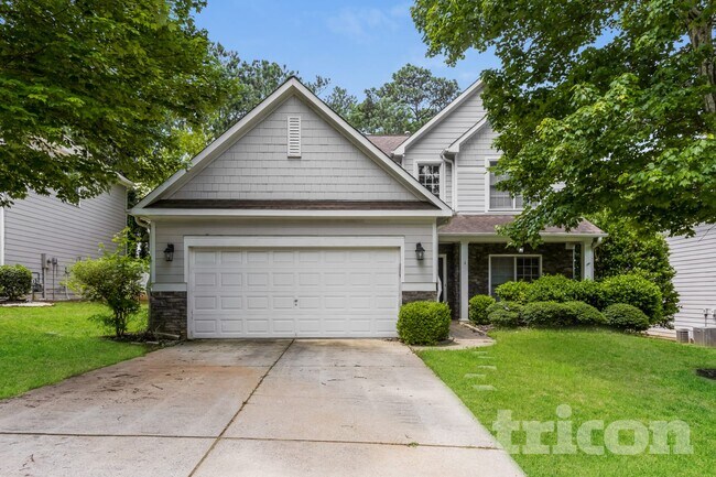 property at 3433 Palm Cir