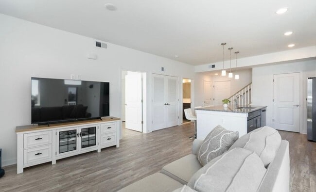 1618 Blacksmith Wy in Frederick, MD - Building Photo - Building Photo