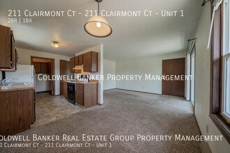 211 Clairmont Ct in Neenah, WI - Building Photo - Building Photo