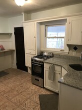 416 10th Ave NE, Unit 416 10th Ave NE in St. Petersburg, FL - Foto de edificio - Building Photo
