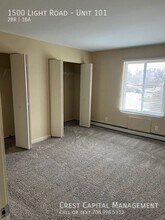 1600 Light Road in Oswego, IL - Building Photo - Building Photo