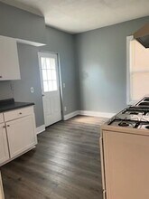 537 W 16th St in Davenport, IA - Building Photo - Building Photo